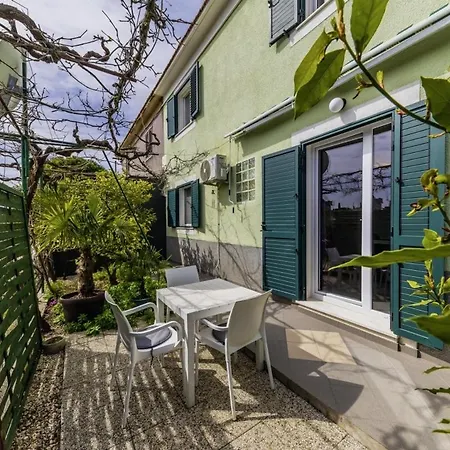 Guest house Lavel In - Mittel-dalmatien *