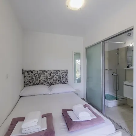 Lavel In - Mittel-dalmatien Guest house *